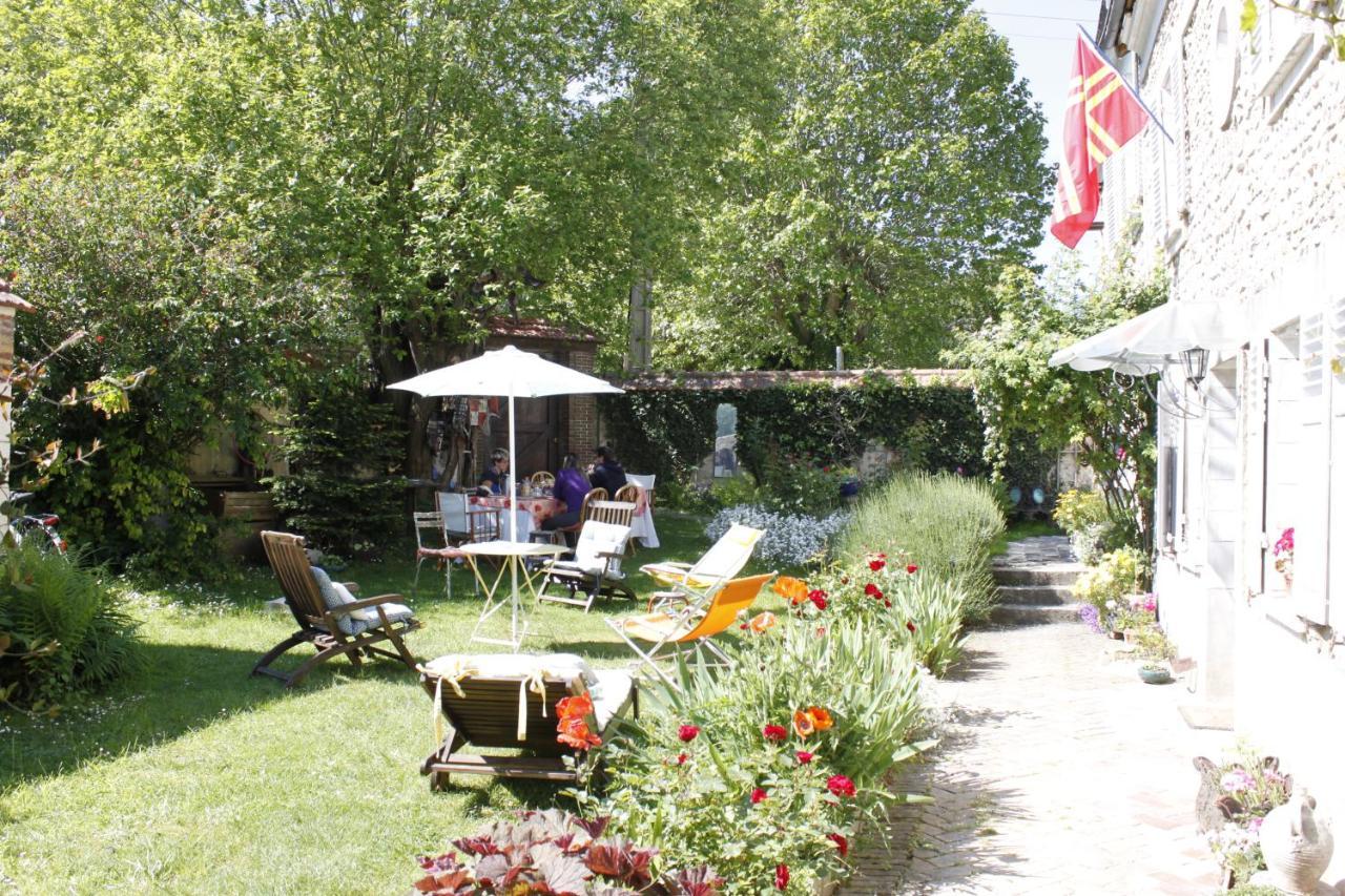Avenue Du Chateau Saint-Just  Exterior foto
