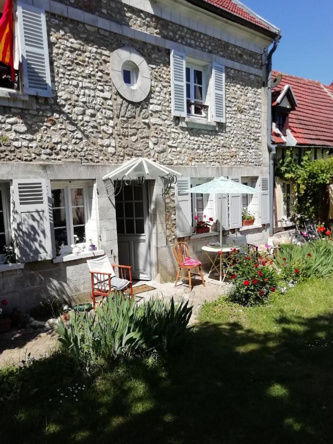 Avenue Du Chateau Saint-Just  Exterior foto