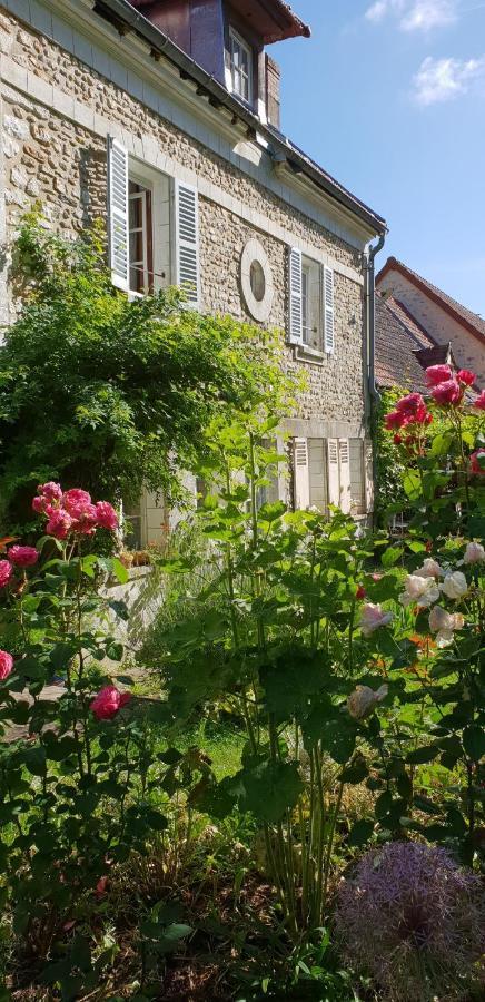 Avenue Du Chateau Saint-Just  Exterior foto